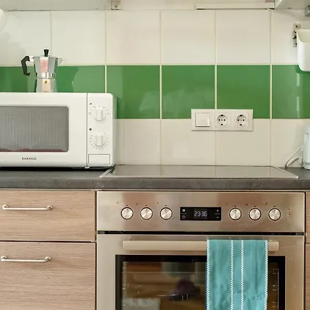 Colors بودابست