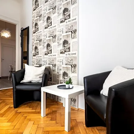 Colors بودابست